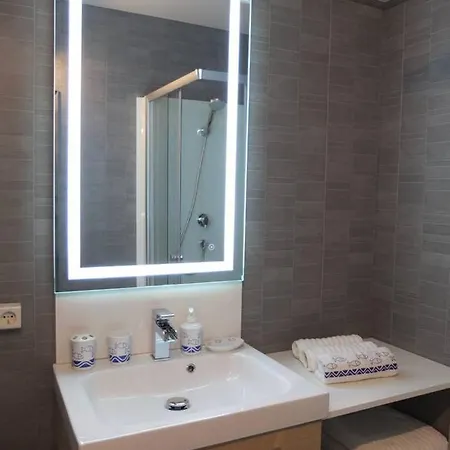 Апартаменты Studio Moderne - 300m De La Gare *